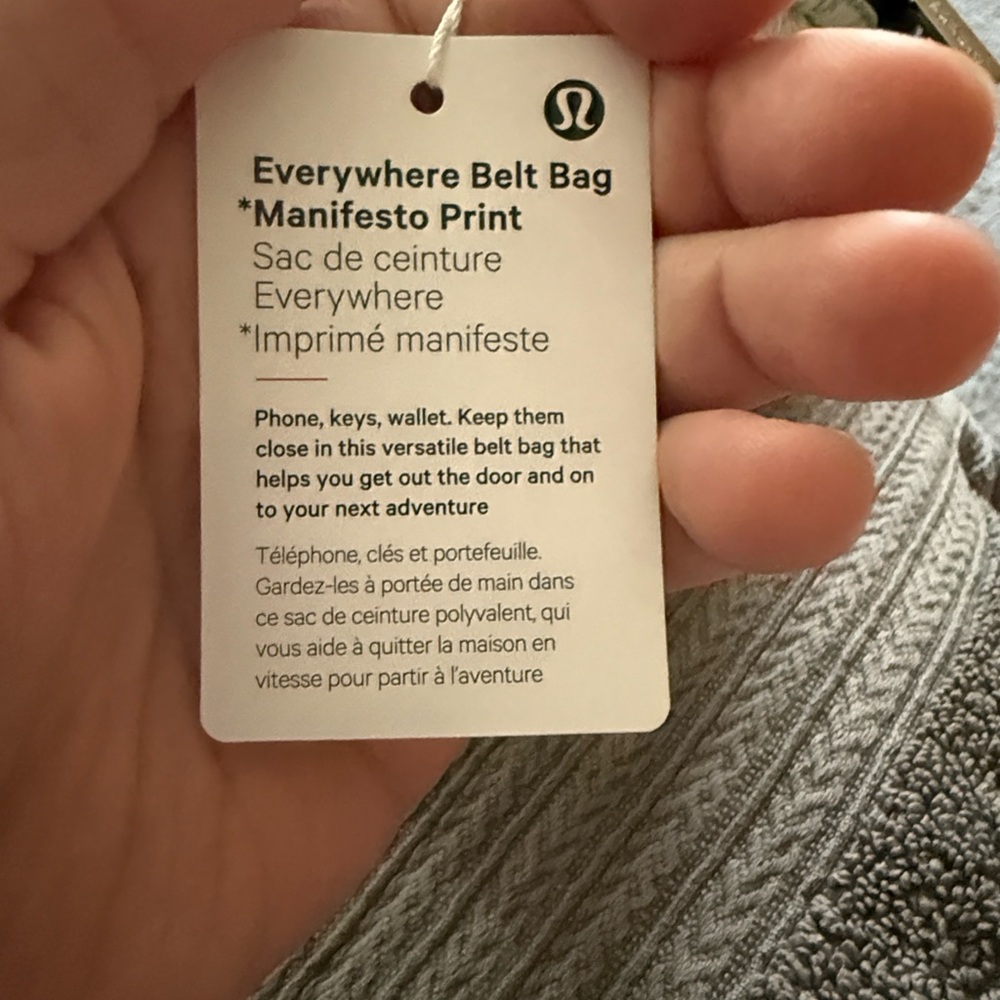Lululemon everywhere belt bag 1L - Picture 7 of 9